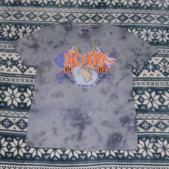 AC⚡DC 🎸 🌍 Shirt Medium ACDC 🎵 For Those About To Rock We Salute You 🔥 - Picture 2 of 6